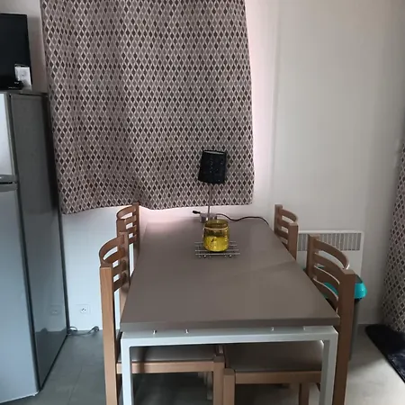 Mobilhome A La Deco Zen Sur Campingplads *
