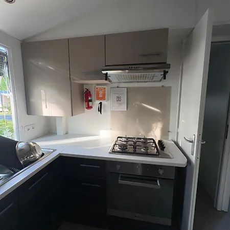 Mobilhome A La Deco Zen Sur Campingplads *